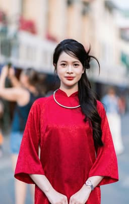 Chị Linh Đan